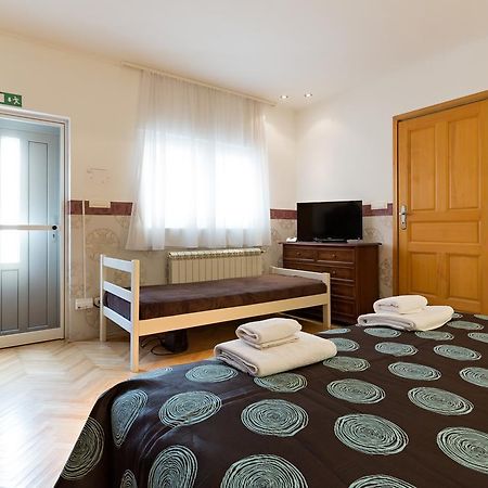 Dolce Vita Luxury Suites Belgrade Exterior photo