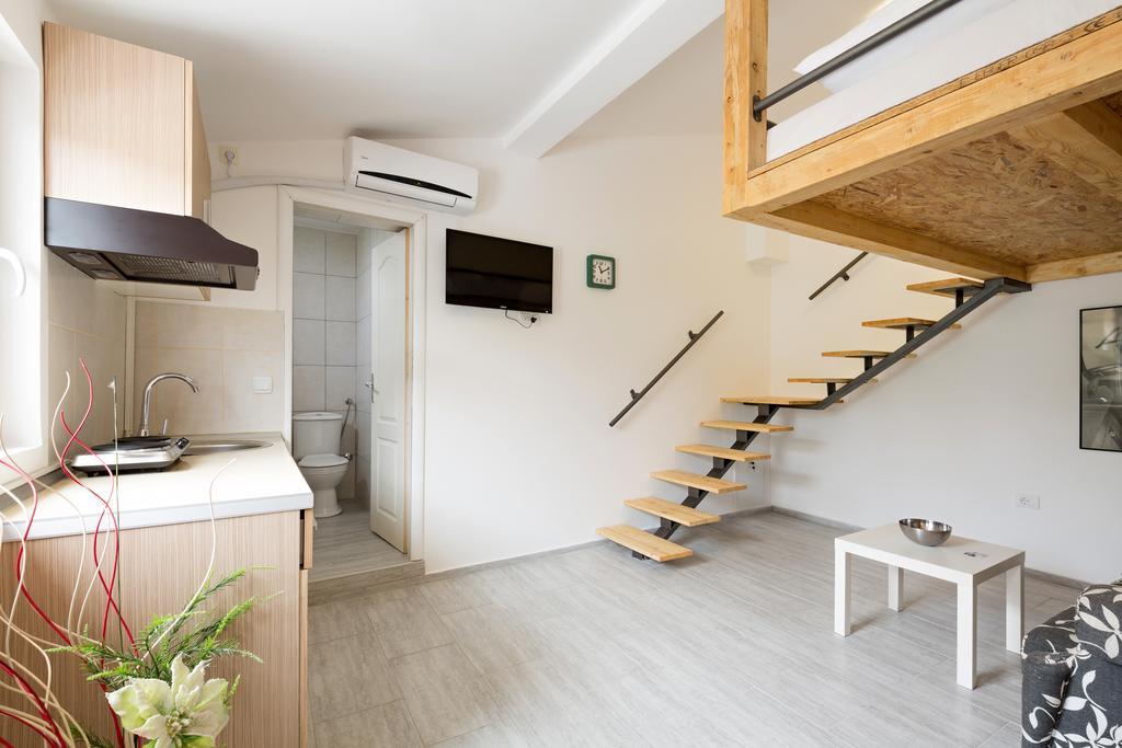 Dolce Vita Luxury Suites Belgrade Exterior photo